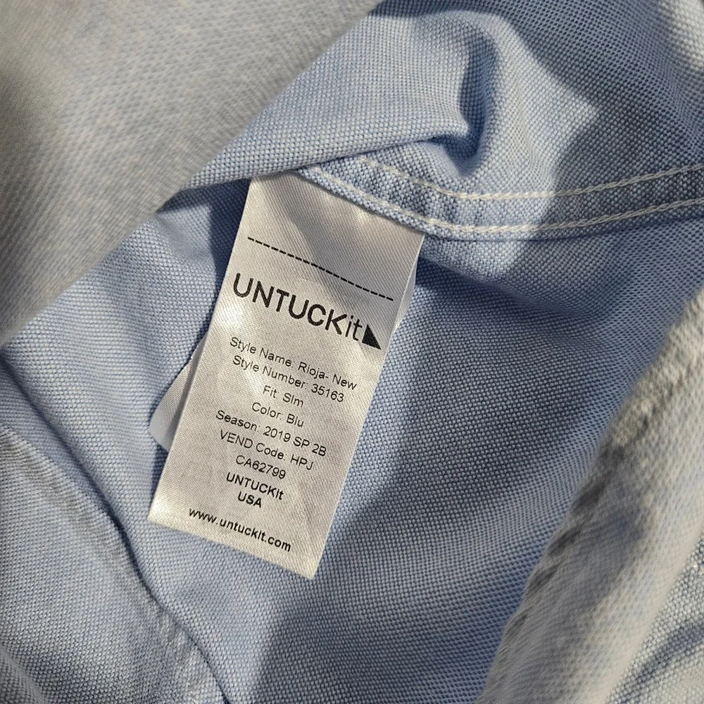 UNTUCKit Mens Medium 35163 Rioja-New Slim Fit Blue Oxford Button Down Shirt